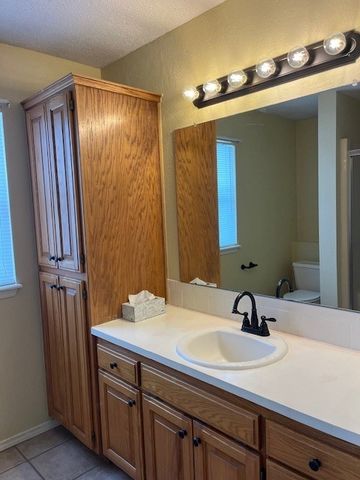 401 N 39Th Str Street, Rogers, AR 72756