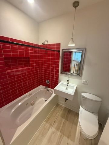 4946 N Harding Avenue 1W, Chicago, IL 60625