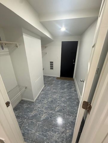 4946 N Harding Avenue 1W, Chicago, IL 60625