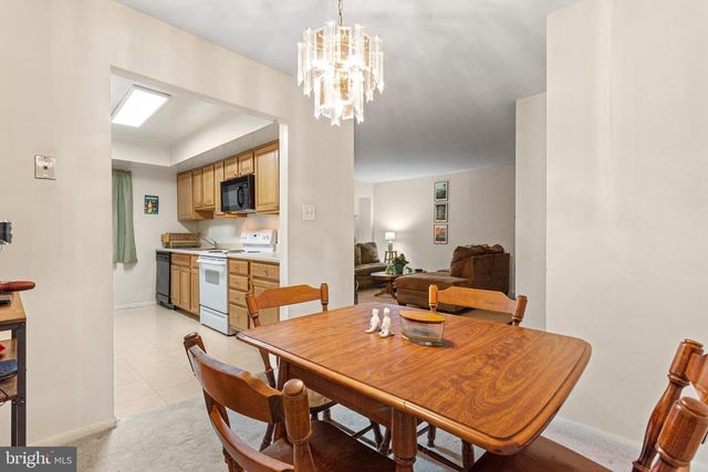 2147 HARBOUR DR, Palmyra, NJ 08065