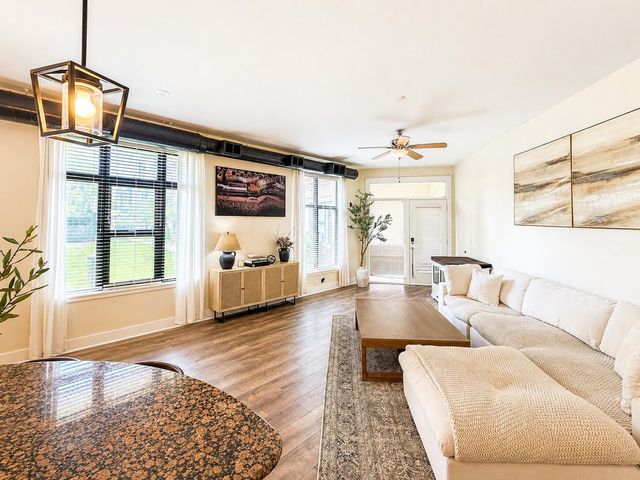 535 S Upper Street 116, Lexington, KY 40508