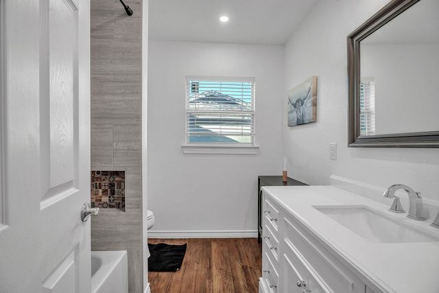 803 W 14th St, Big Spring, TX 79720