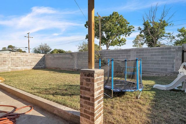 803 W 14th St, Big Spring, TX 79720