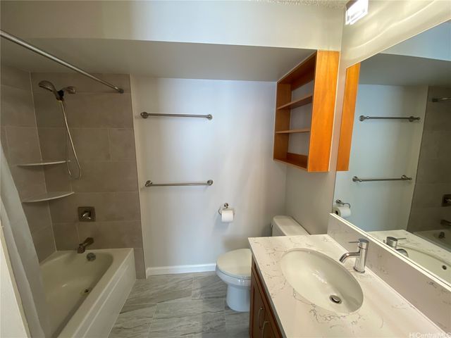 440 Lewers Street 403, Honolulu, HI 96815