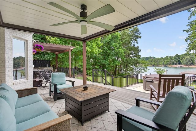 246 Petty Road, Seneca, SC 29672