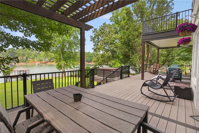 246 Petty Road, Seneca, SC 29672