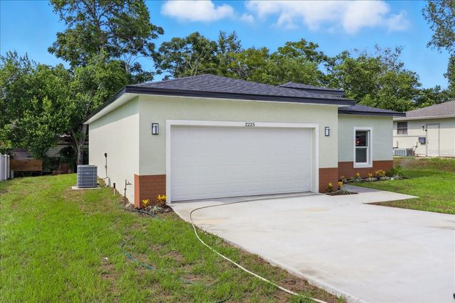 2225 W HOWARD PLACE, Citrus Springs, FL 34434