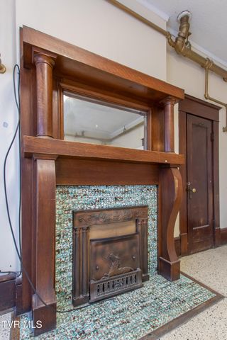 200 Solar Street Street, Bristol, VA 24201