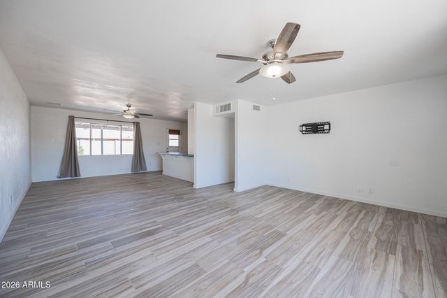 8518 E RANCHO VISTA Drive, Scottsdale, AZ 85251