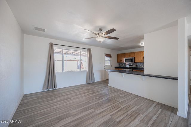 8518 E RANCHO VISTA Drive, Scottsdale, AZ 85251