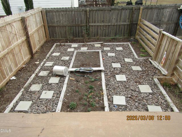 417 Dunblane Way, Fayetteville, NC 28311