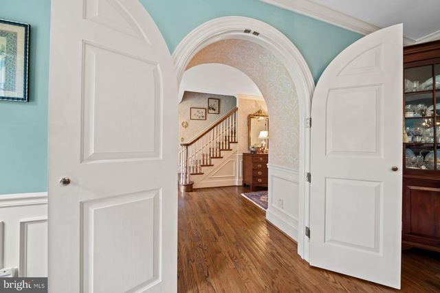 102 HAYWOOD RD, Greenville, DE 19807