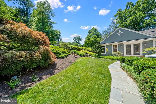 102 HAYWOOD RD, Greenville, DE 19807
