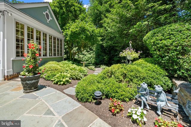 102 HAYWOOD RD, Greenville, DE 19807