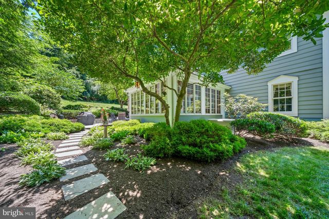 102 HAYWOOD RD, Greenville, DE 19807