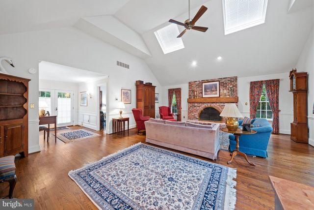 102 HAYWOOD RD, Greenville, DE 19807
