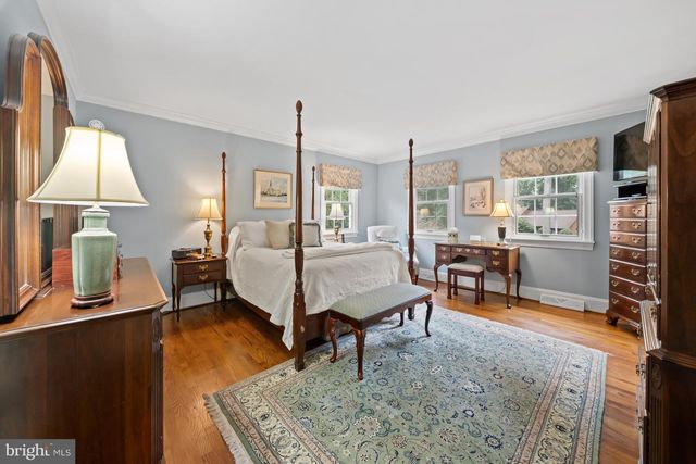 102 HAYWOOD RD, Greenville, DE 19807