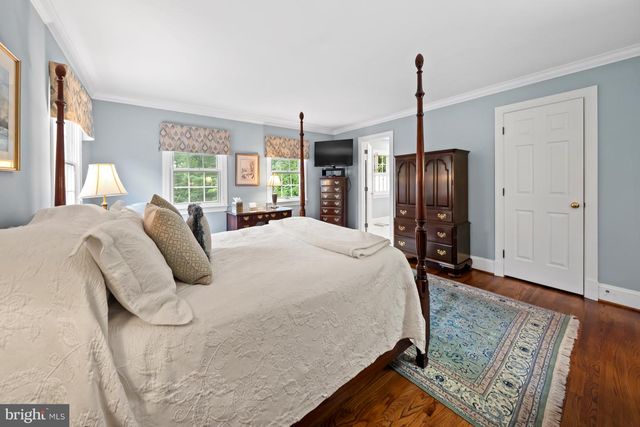 102 HAYWOOD RD, Greenville, DE 19807