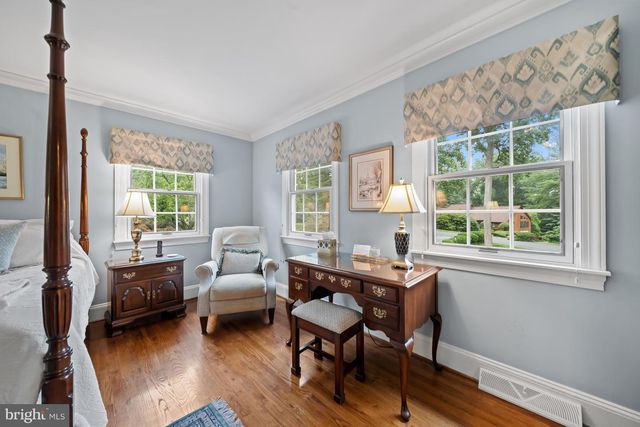 102 HAYWOOD RD, Greenville, DE 19807