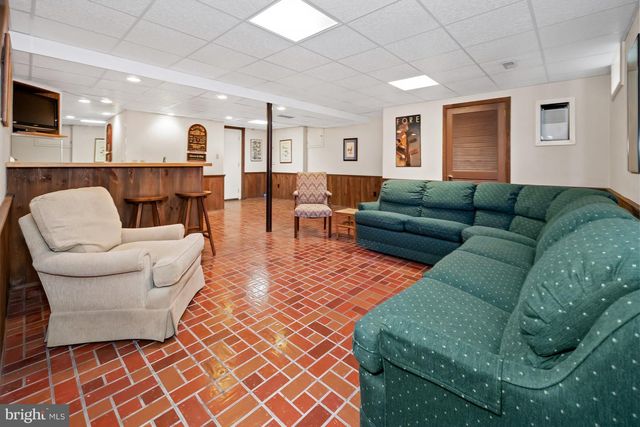 102 HAYWOOD RD, Greenville, DE 19807