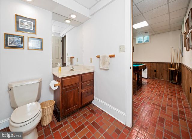 102 HAYWOOD RD, Greenville, DE 19807