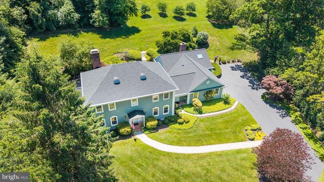 102 HAYWOOD RD, Greenville, DE 19807