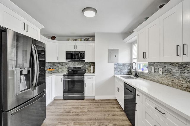 1036 NW 13th Street, Fort Lauderdale, FL 33311