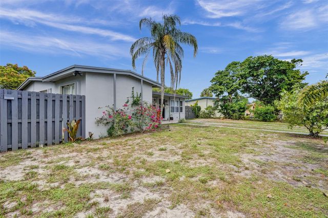 1036 NW 13th Street, Fort Lauderdale, FL 33311