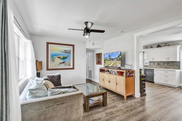 1036 NW 13th Street, Fort Lauderdale, FL 33311