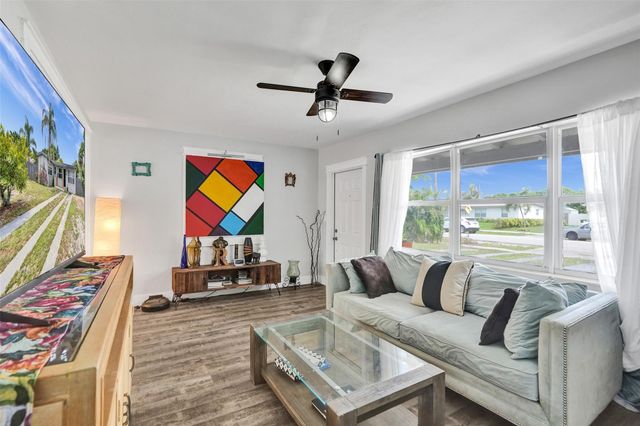 1036 NW 13th Street, Fort Lauderdale, FL 33311