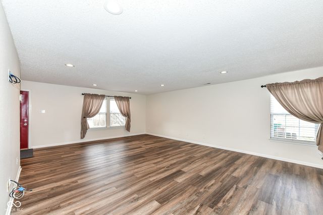 2271 Hampton Court, Plainfield, IN 46168