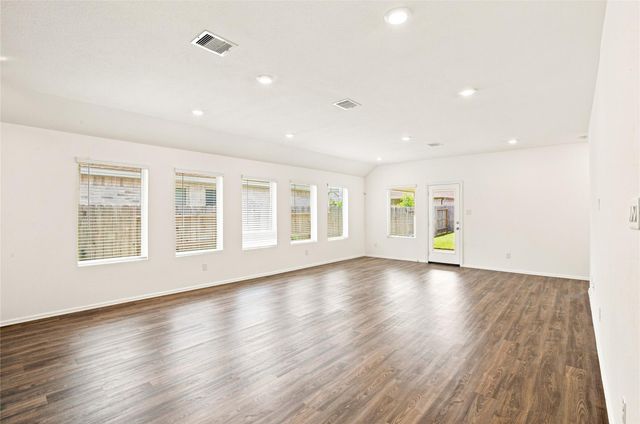 21431 Petherton Drive, Tomball, TX 77375