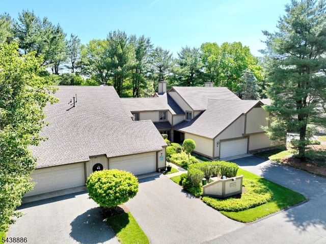 504 Aspen Ln, Wyckoff Twp., NJ 07481