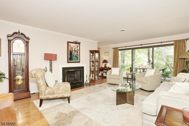 504 Aspen Ln, Wyckoff Twp., NJ 07481