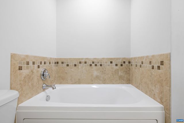 310 PATRIOT WAY, Charlottesville, VA 22903