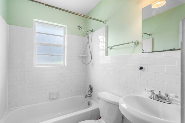 919 Turtle Cove Lane, Vero Beach, FL 32963