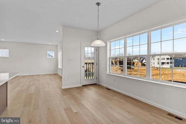 32 PAMELA DRIVE, Mechanicsburg, PA 17050