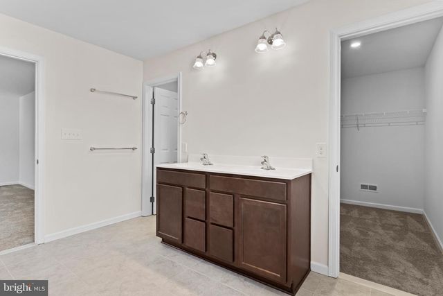 32 PAMELA DRIVE, Mechanicsburg, PA 17050