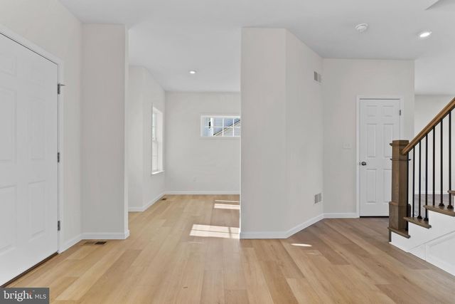 32 PAMELA DRIVE, Mechanicsburg, PA 17050