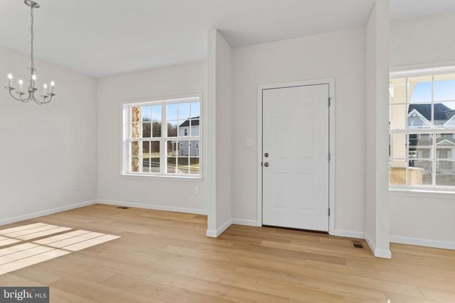 32 PAMELA DRIVE, Mechanicsburg, PA 17050