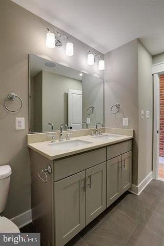 2820 HUDSON ST, Baltimore, MD 21224