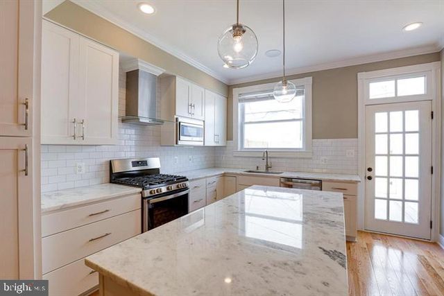 2820 HUDSON ST, Baltimore, MD 21224
