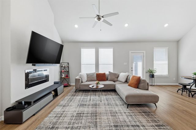 2417 Mankato Drive, Fort Worth, TX 76179