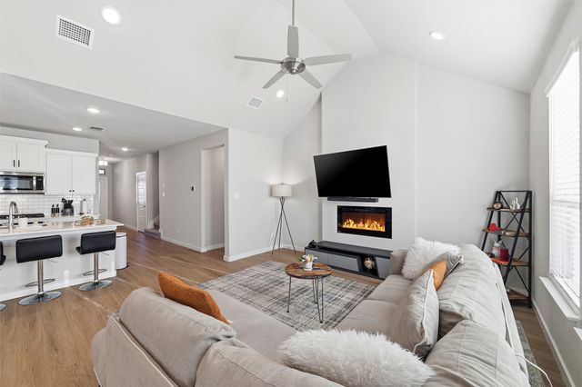 2417 Mankato Drive, Fort Worth, TX 76179