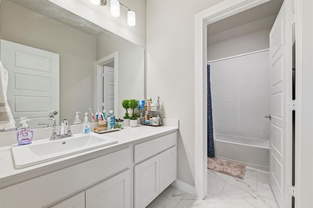 2417 Mankato Drive, Fort Worth, TX 76179