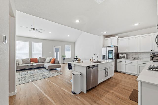 2417 Mankato Drive, Fort Worth, TX 76179