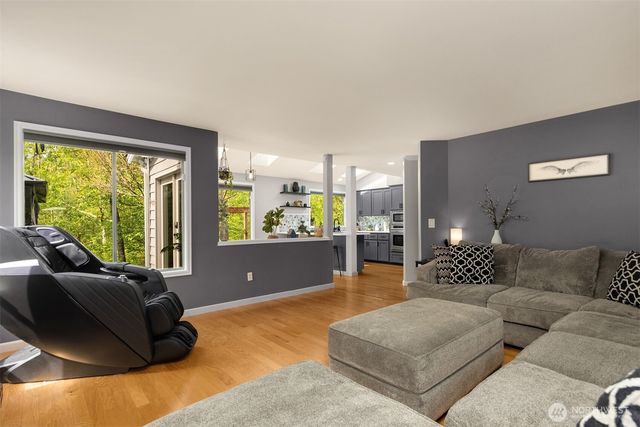 32857 8th Court SW, Federal Way, WA 98023