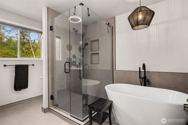 32857 8th Court SW, Federal Way, WA 98023