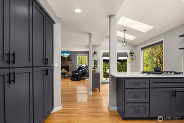 32857 8th Court SW, Federal Way, WA 98023