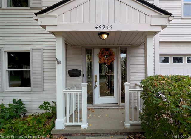 46955 Shiloh Way, Shelby Charter Township, MI 48317